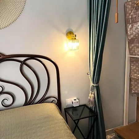 Esmeralda With Free Private Underground Parking *