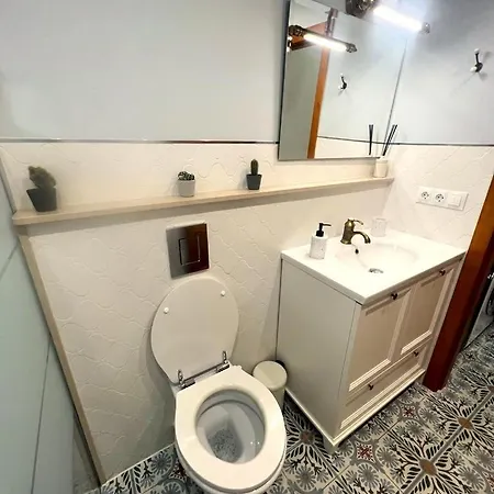 Apartment Esmeralda With Free Private Underground Parking Valencia