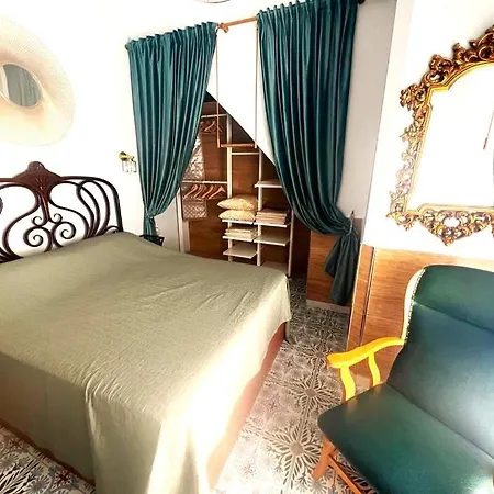 Esmeralda With Free Private Underground Parking Valencia