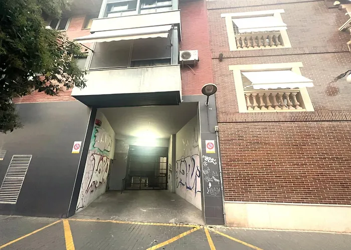 Esmeralda With Free Private Underground Parking Valencia