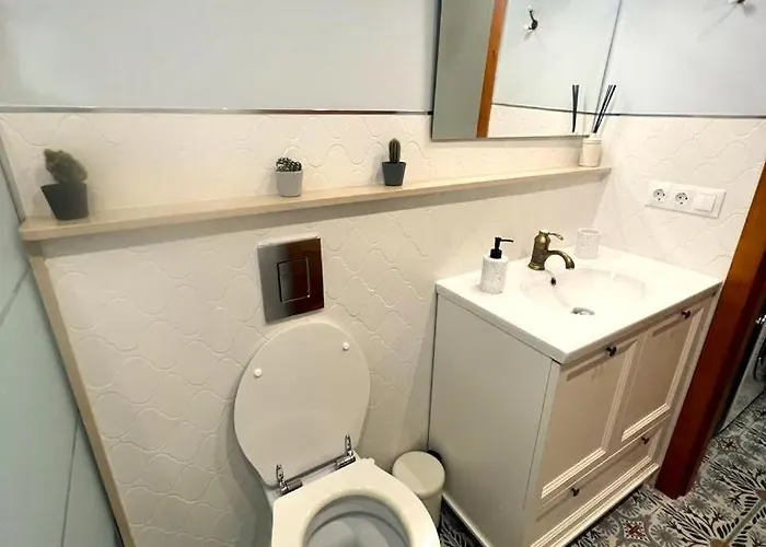 Apartman Esmeralda With Free Private Underground Parking Valencia
